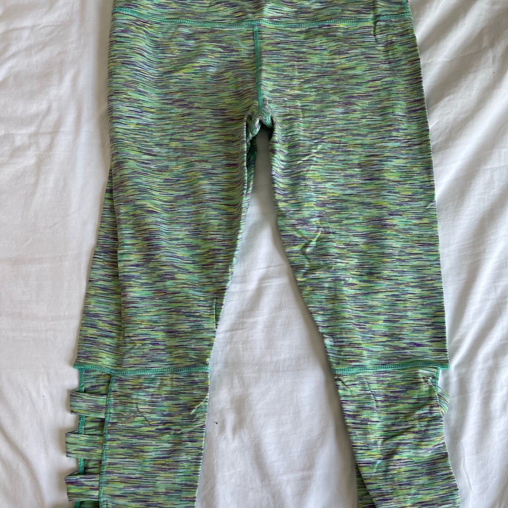 Woman’s Glyder Capri Leggings